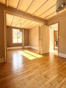 Vente Maison 7 pi�ces NOYON 60400