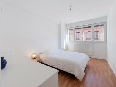 For sale Apartment LYON-6EME-ARRONDISSEMENT 