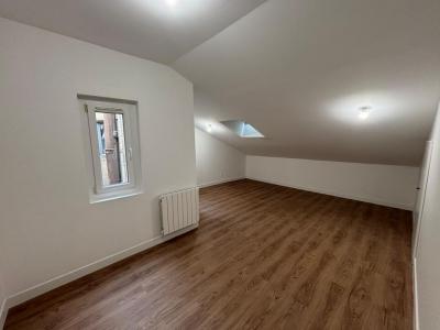 Location Appartement 2 pi�ces MARSEILLE-1ER-ARRONDISSEMENT 13001