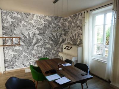 For sale House SEGLIEN 