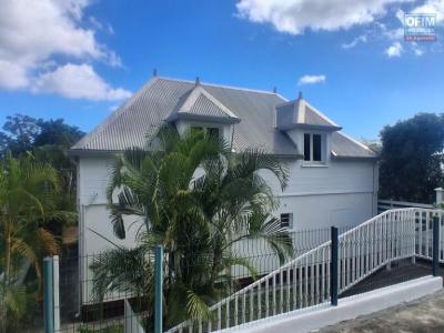 Vente Maison SAINT-GILLES-LES-HAUTS 