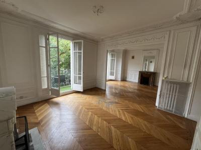 Location Appartement 3 pièces PARIS-18EME-ARRONDISSEMENT 75018