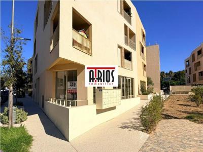 Location Local commercial HYERES 83400