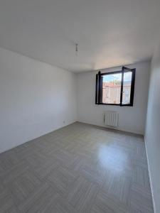 Location Appartement 4 pi�ces PELUSSIN 42410