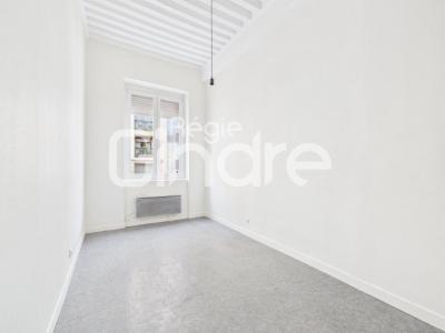 For rent Apartment CALUIRE-ET-CUIRE 