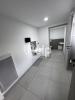 Louer Commerce 17 m2 Alquines