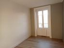 Louer Appartement Saint-etienne-des-oullieres 845 euros