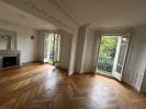 Louer Appartement 92 m2 Paris-18eme-arrondissement