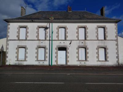 Vente Immeuble COUPTRAIN 53250