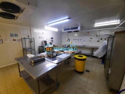Location Commerce MONTREUIL 93100