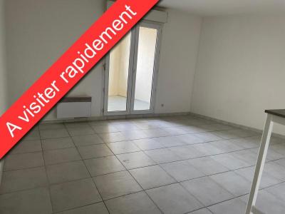 For rent Apartment NIMES 