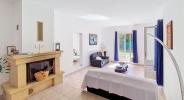 House UZES 
