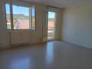 Louer Appartement 68 m2 Izernore