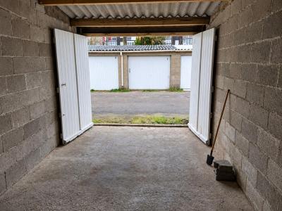 Vente Parking ROCHE-SUR-YON 85000