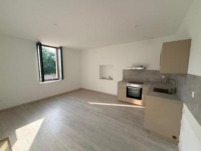 For rent Apartment VEZENOBRES 
