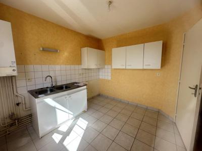 For rent House BEZENET 