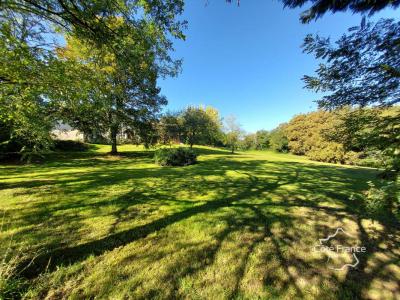For sale Prestigious house AILLAS  33