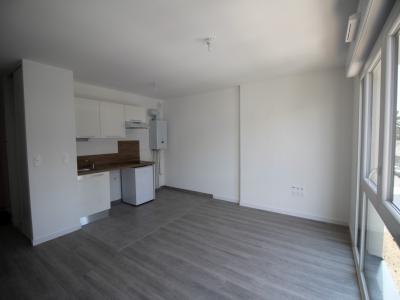 Location Appartement COUERON  44