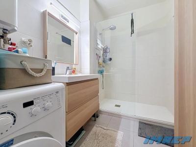 For rent Apartment MARSEILLE-7EME-ARRONDISSEMENT 