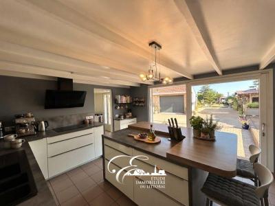For sale House OYE-PLAGE 