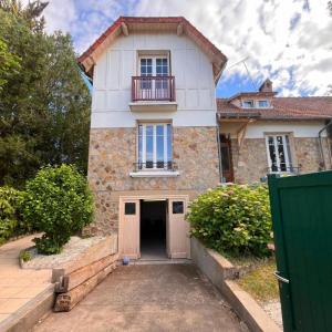 Vente Maison 5 pièces YZEURE 03400