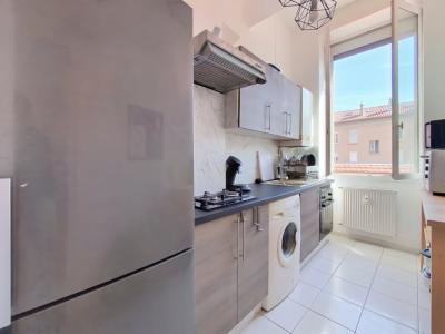 Vente Appartement LYON-6EME-ARRONDISSEMENT 