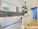 Louer Appartement 65 m2 Paris-20eme-arrondissement