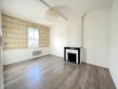For rent Apartment Bourg  33710 72 m2 3 rooms