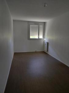 For rent Apartment MOULINS 