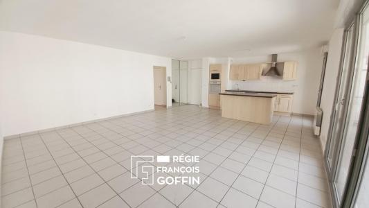 Location Appartement 4 pièces LYON-3EME-ARRONDISSEMENT 69003