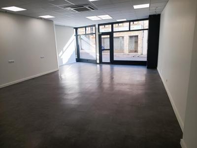 Location Commerce CASTELNAUDARY 11400