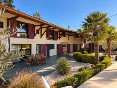 Vente Maison 8 pièces SALLES 33770