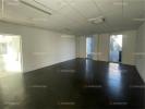 Louer Commerce 523 m2 Wasquehal