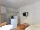 Louer Appartement Paris-17eme-arrondissement 1124 euros
