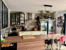 House MONTREUIL 