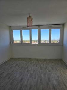 Location Appartement 4 pièces ROMILLY-SUR-SEINE 10100