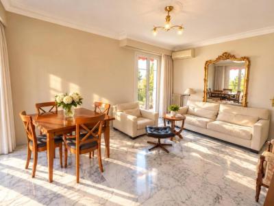 Vente Appartement 3 pièces NICE 06300