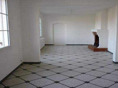 Location Maison 4 pièces HAILLAN 33185