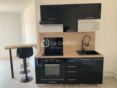 For rent Apartment CREIL  60
