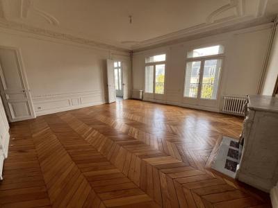 Location Appartement 6 pièces PARIS-17EME-ARRONDISSEMENT 75017