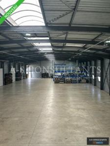 Location Commerce RAVOIRE  73