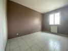 Louer Appartement Roquemaure 775 euros
