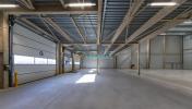 Louer Commerce 1040 m2 Bondy