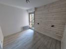 Louer Appartement  826 euros