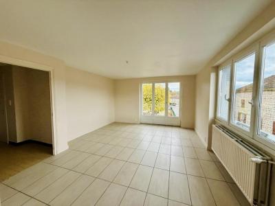 Location Appartement 4 pièces COURS-LA-VILLE 69470