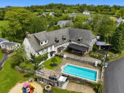 Vente Immeuble LAGUIOLE 12210