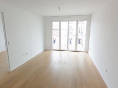 Location Appartement PUTEAUX  92