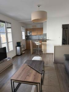 Location Appartement 2 pièces ROCHELLE 17000