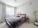 Apartment BRON 