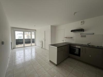 For rent Apartment NANTES  44